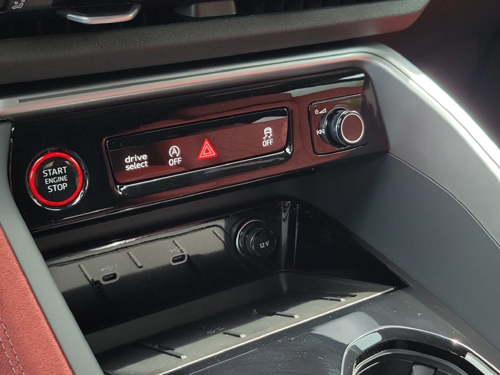 New 2026 Audi SQ5 Premium Plus AWD/4WD image 13