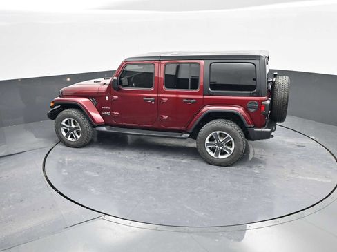 Used 2021 Jeep Wrangler Unlimited Sahara w/ Cold Weather Group image 27