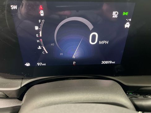 Used 2024 Buick Envista Sport Touring w/ Convenience I Package image 12