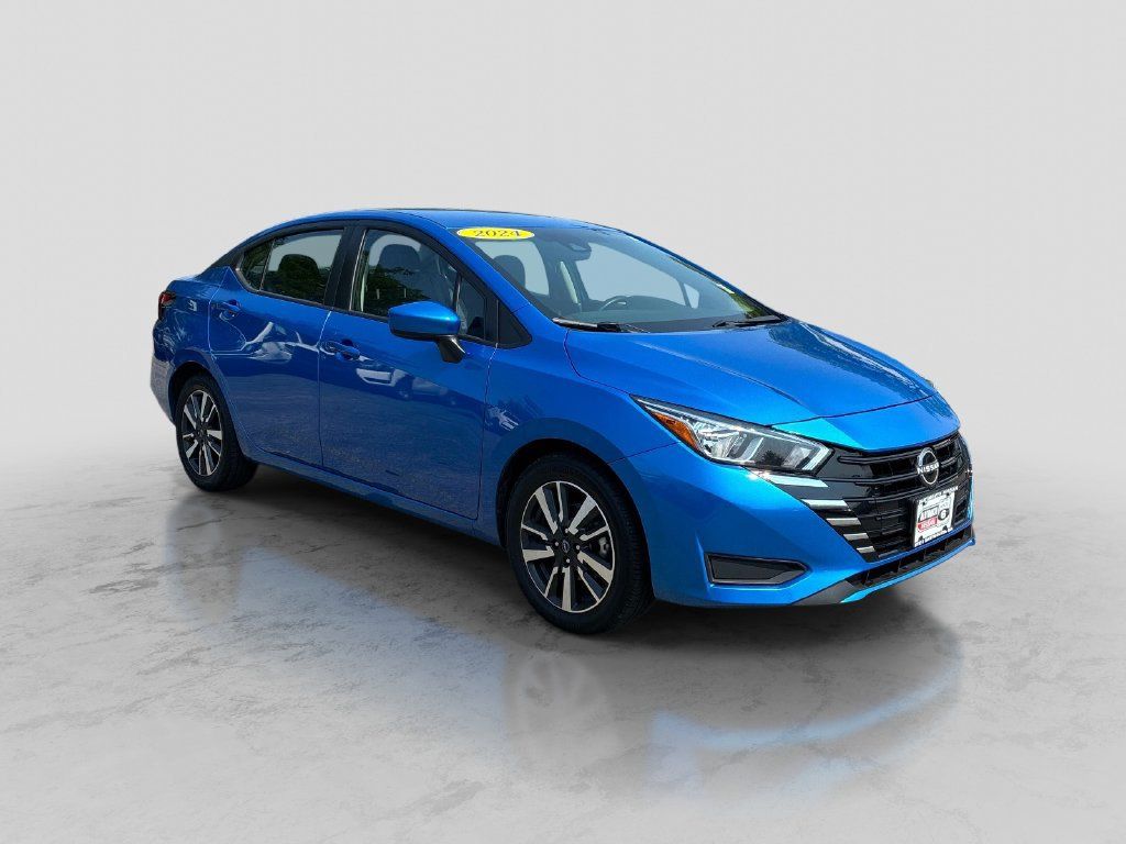 Certified 2024 Nissan Versa SV FWD image 3