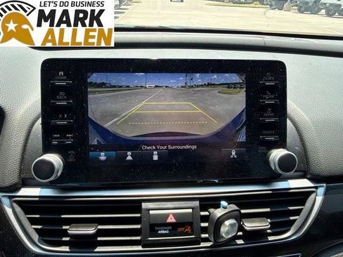 Used 2022 Honda Accord Sport image 10
