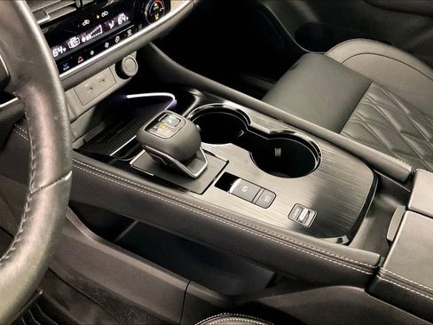 Used 2024 Nissan Rogue Platinum w/ Platinum Premium Package image 19