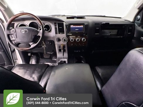 Used 2012 Toyota Tundra Limited w/ Platinum Pkg AWD/4WD image 7