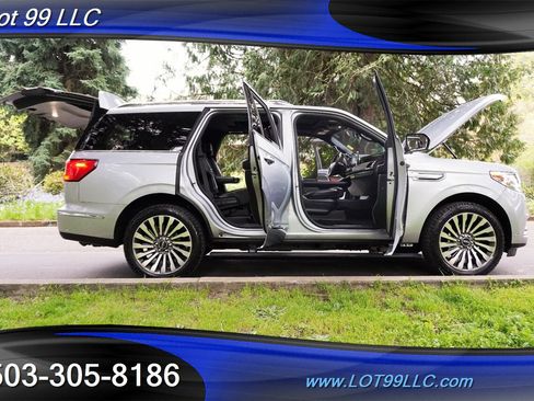 Used 2020 Lincoln Navigator Reserve w/ Luxury Package AWD/4WD image 32
