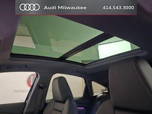 Used 2023 Audi Q4 e-tron Premium Plus w/ Premium Plus AWD/4WD image 18