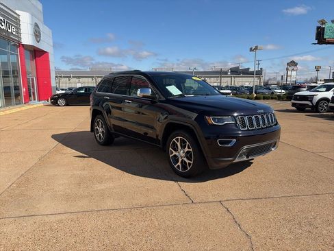 Used 2019 Jeep Grand Cherokee Limited w/ Luxury Group II image 6