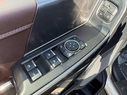 Used 2023 Ford F150 Lariat image 10