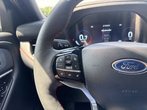 Used 2026 Ford Explorer ST-Line AWD/4WD image 17