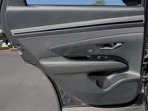 Used 2024 Hyundai Tucson Limited image 24