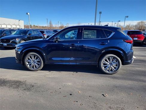 New 2025 MAZDA CX-5 Signature image 2