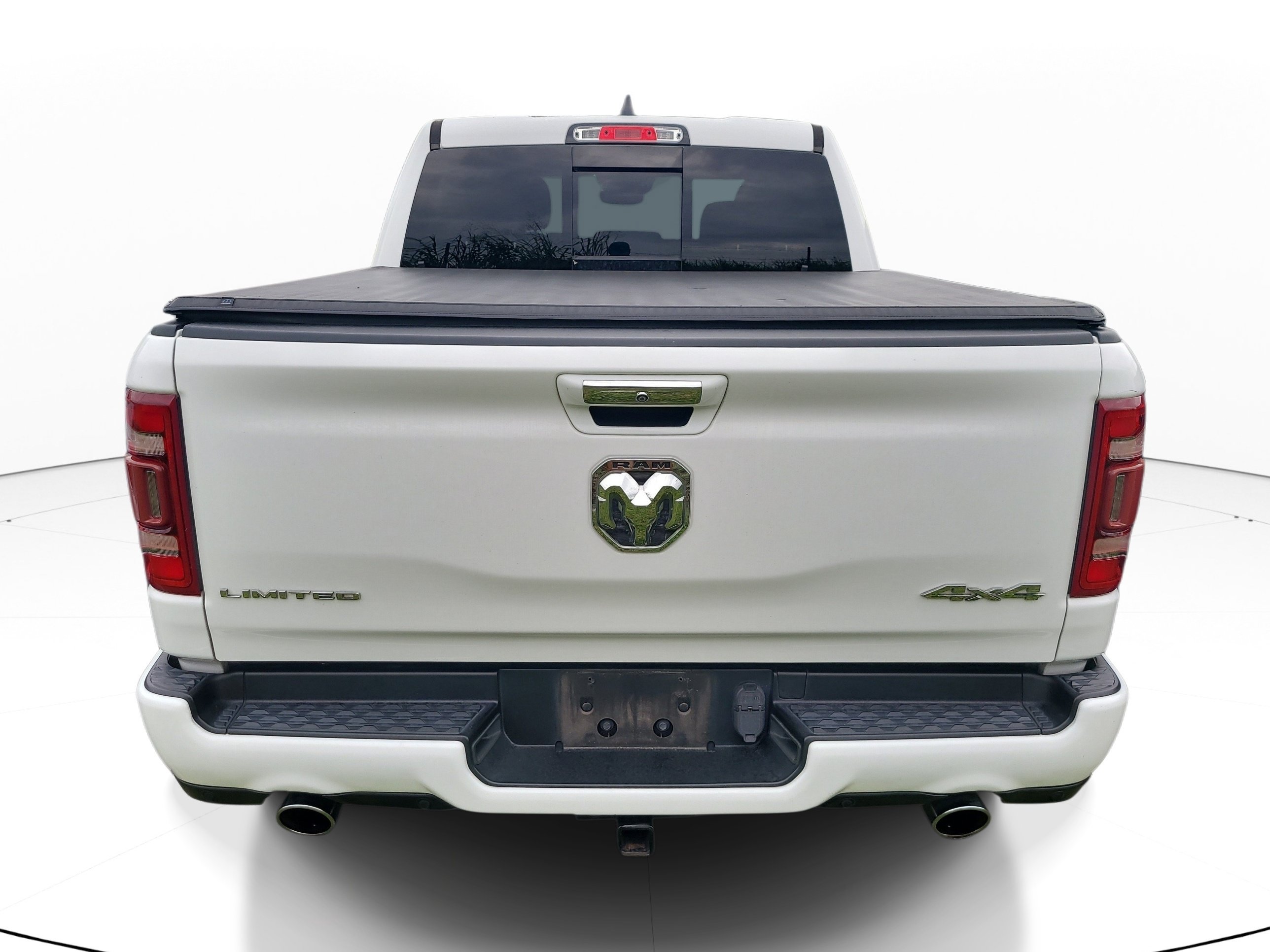 Used 2022 RAM 1500 Limited w/ Body Color Bumper Group AWD/4WD image 5