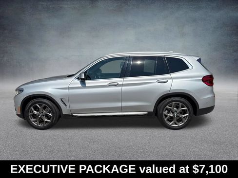 Used 2021 BMW X3 xDrive30i w/ Executive Package AWD/4WD image 2