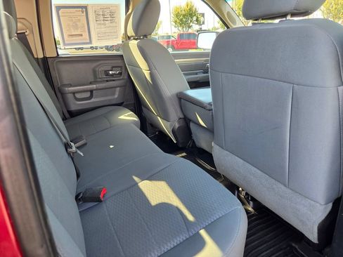 Used 2014 RAM 1500 Classic SLT w/ Remote Start & Security Group AWD/4WD image 17