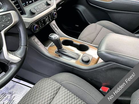 Used 2018 GMC Acadia SLE AWD/4WD image 13