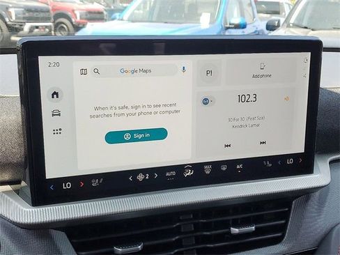 Used 2025 Ford Explorer ST image 10