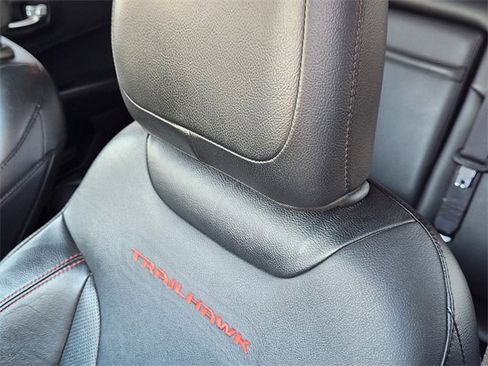 Used 2017 Jeep Compass Trailhawk w/ Leather Interior Group image 15