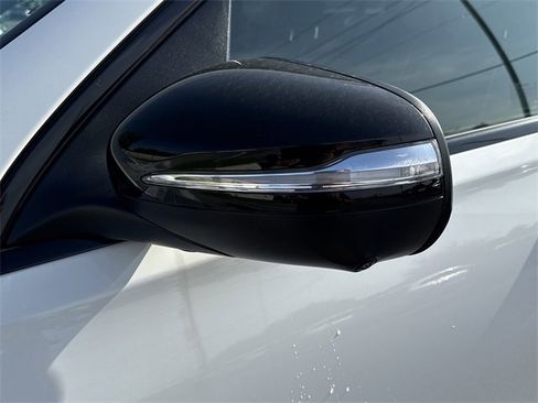 New 2025 Mercedes-Benz GLS 580 4MATIC image 34