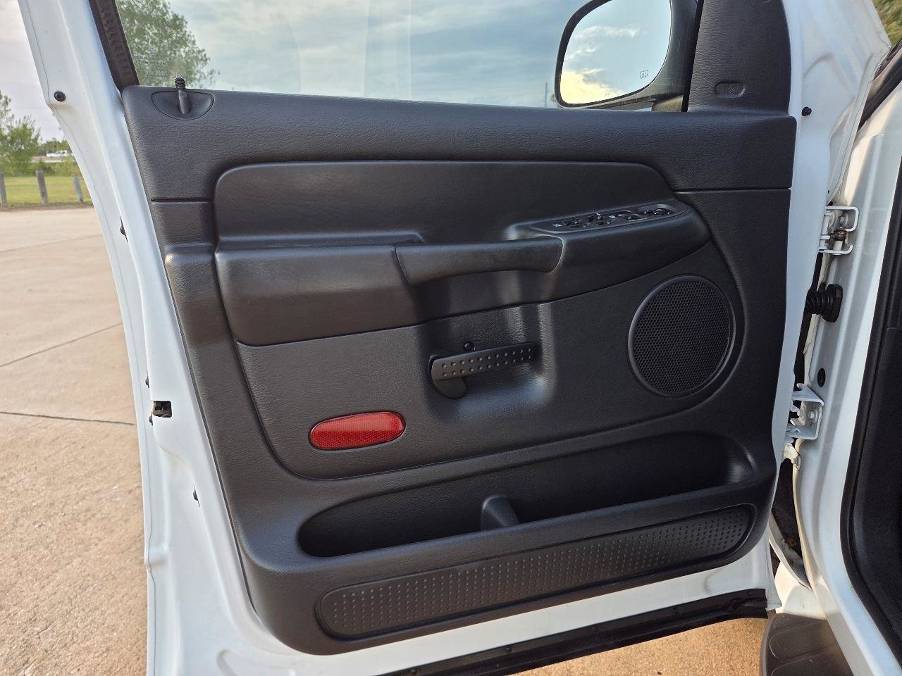 Used 2003 Dodge Ram 1500 Truck SLT RWD image 12