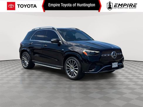 Used 2025 Mercedes-Benz GLE 450e 4MATIC image 1