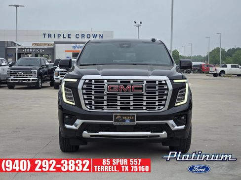 Used 2025 GMC Yukon Denali AWD/4WD image 6