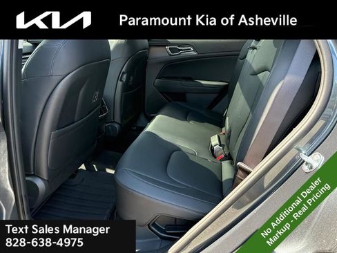 New 2026 Kia Sportage EX image 23