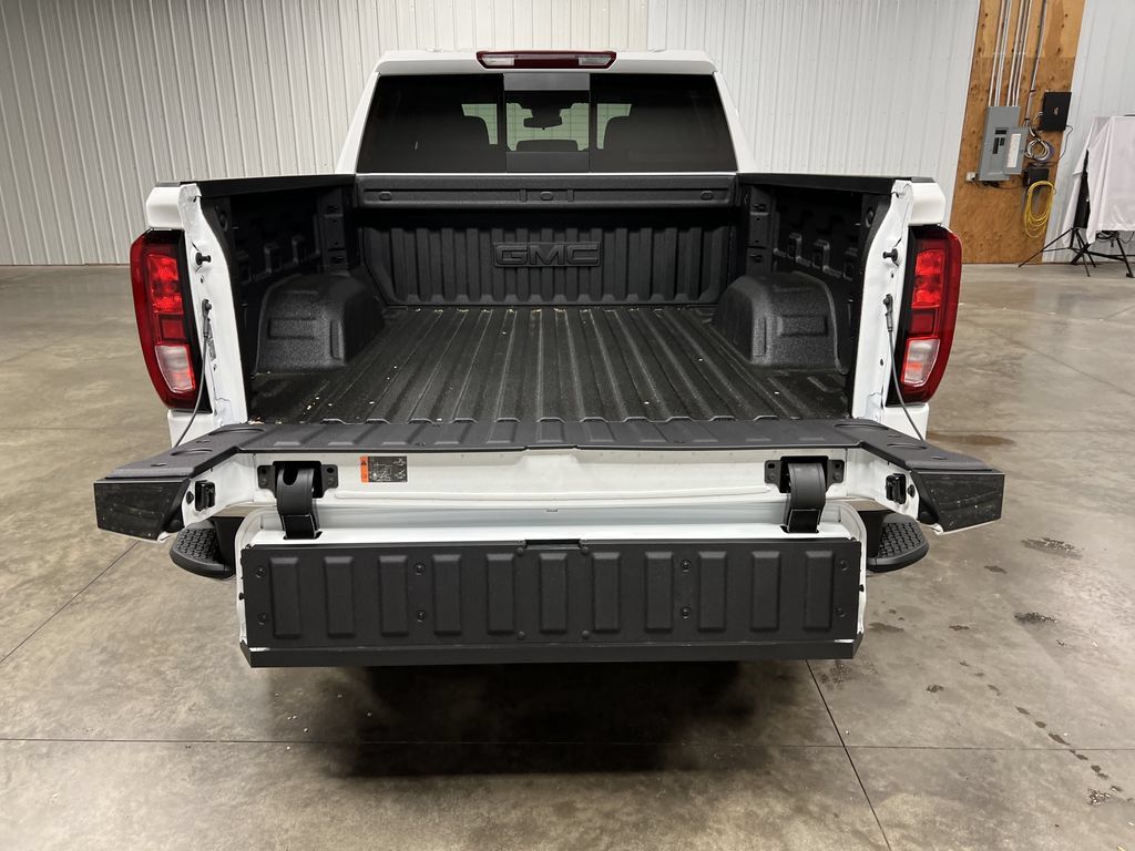 New 2026 GMC Sierra 1500 SLE AWD/4WD image 11