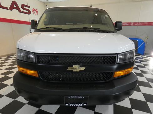 Used 2023 Chevrolet Express 2500 w/ Driver Convenience Package RWD image 2