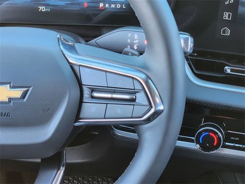 New 2026 Chevrolet Equinox LT image 21