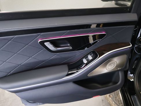 Used 2023 Mercedes-Benz S 580 S 580 image 27
