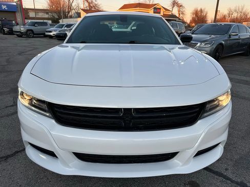 Used 2018 Dodge Charger SXT w/ Blacktop Package image 29