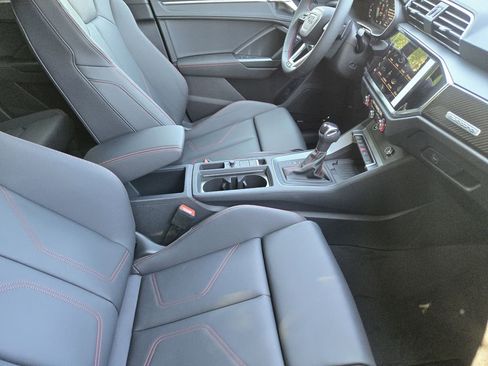 New 2025 Audi Q3 2.0T Premium Plus image 16