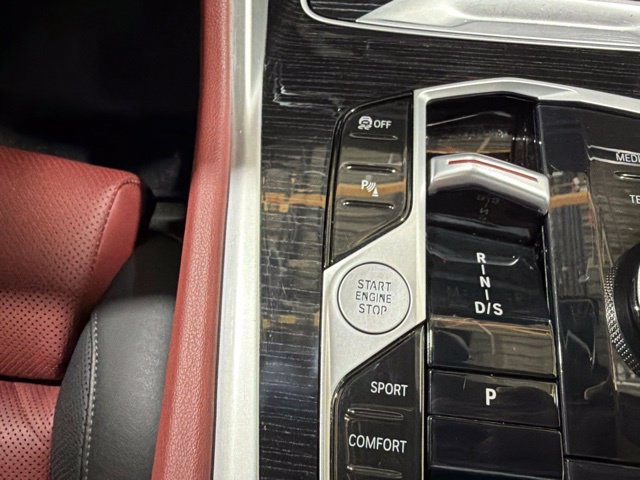 Used 2024 BMW X6 xDrive40i w/ Premium Package AWD/4WD image 42