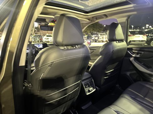 Certified 2023 Subaru Forester Limited image 28