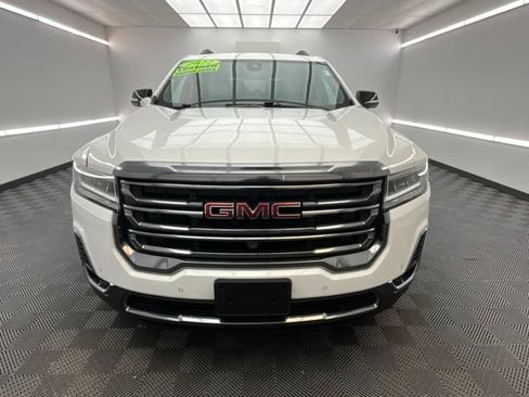 Used 2022 GMC Acadia AT4 w/ Technology Package AWD/4WD image 2
