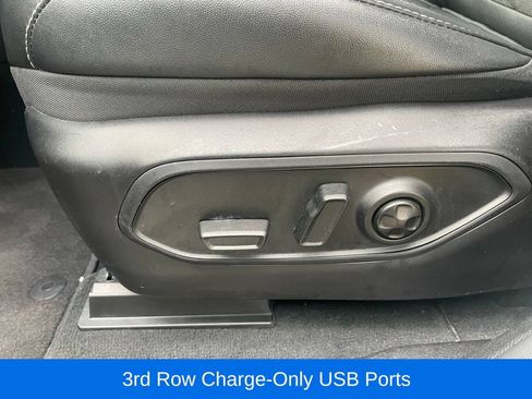 Used 2025 Jeep Grand Cherokee L Laredo AWD/4WD image 29