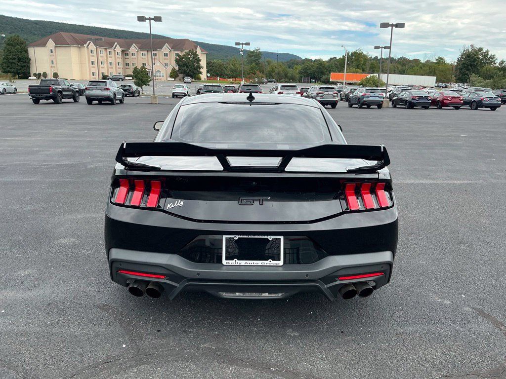 Used 2024 Ford Mustang GT Premium w/ GT Performance Package RWD image 8
