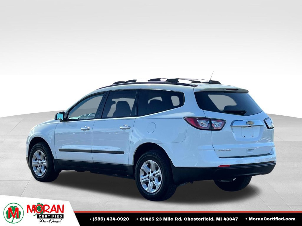 Used 2017 Chevrolet Traverse LS FWD image 4