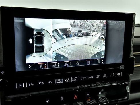 New 2025 GMC Hummer EV 3X image 17