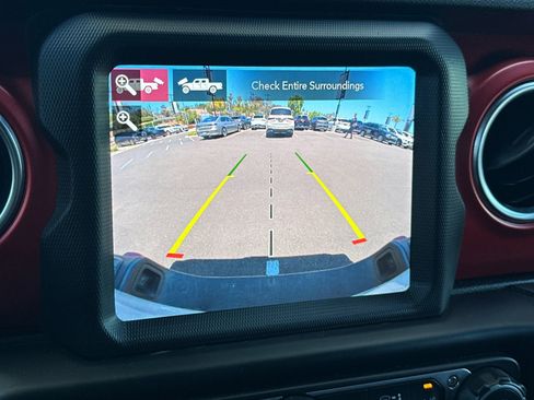 Used 2020 Jeep Gladiator Rubicon AWD/4WD image 21