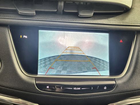 Used 2017 Cadillac XT5 Luxury image 19