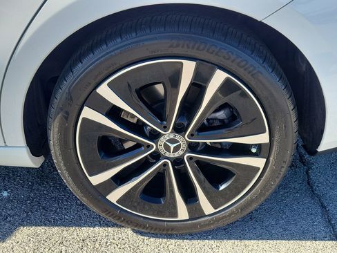 Certified 2026 Mercedes-Benz CLA 250 image 9