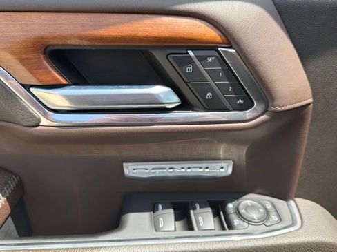 Certified 2022 GMC Sierra 1500 Denali AWD/4WD image 15