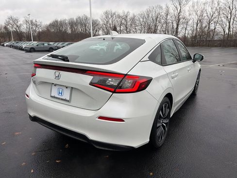 Certified 2023 Honda Civic EX-L image 5