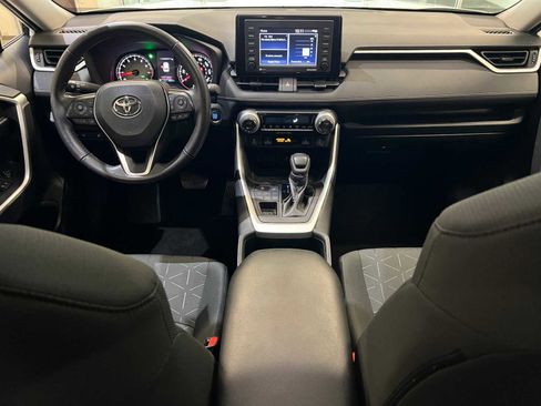 Certified 2022 Toyota RAV4 XLE image 10