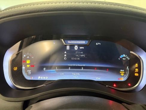 New 2026 RAM 2500 Laramie w/ Night Edition AWD/4WD image 16