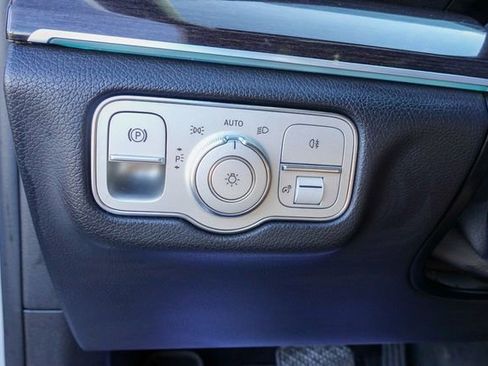 Used 2020 Mercedes-Benz GLE 350 4MATIC image 16