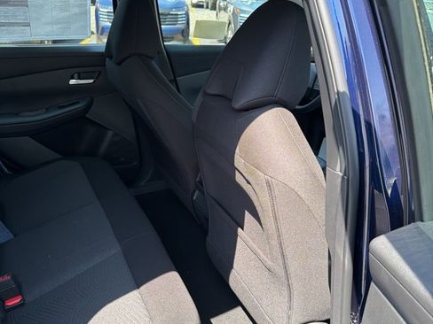 New 2026 Nissan Leaf FWD image 24