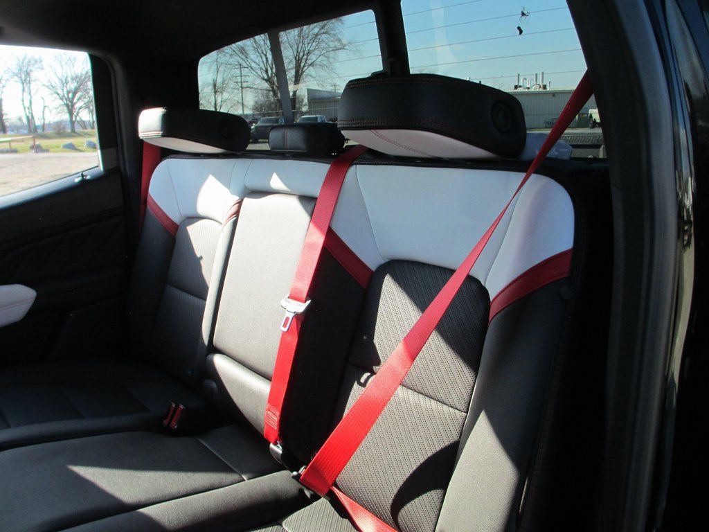 New 2026 GMC Canyon AT4X AWD/4WD image 12