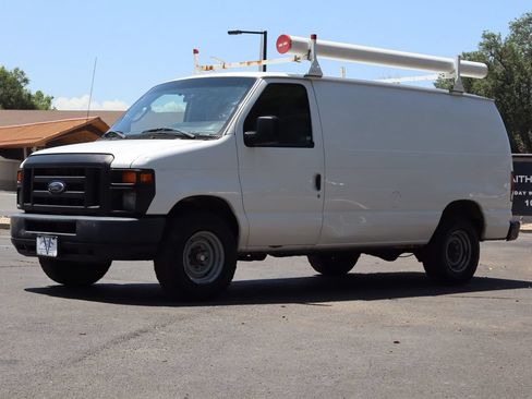 Used 2012 Ford E-250 and Econoline 250 w/ Commercial Cargo Van Pkg RWD image 11