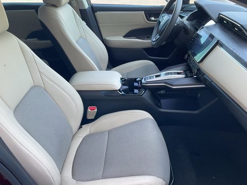 Used 2018 Honda Clarity Plug-In Hybrid image 17